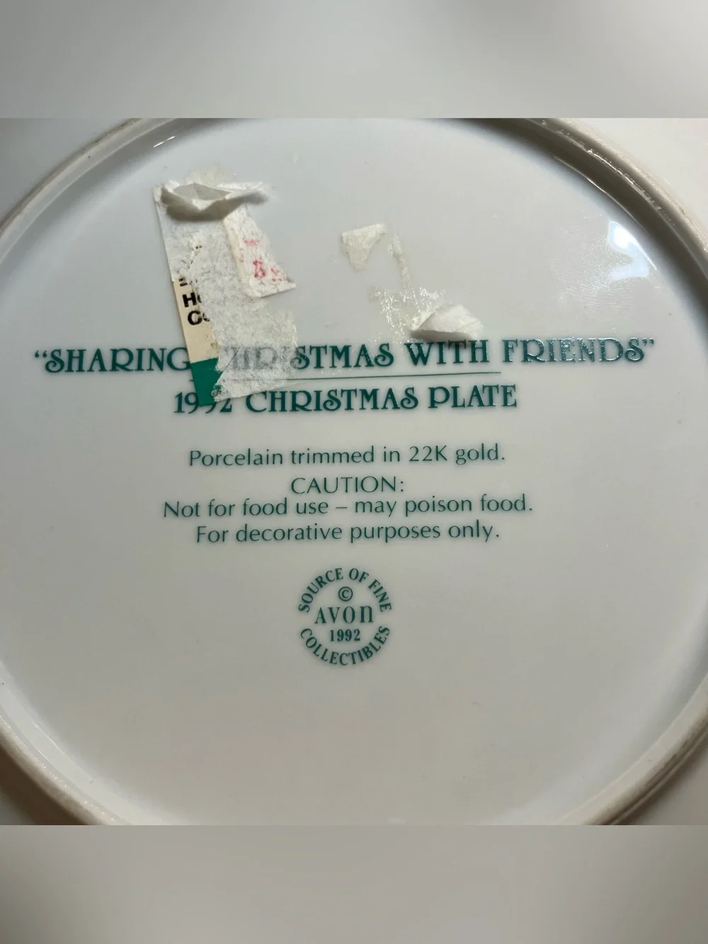 Avon 1992 Sharing Christmas With Friends Christmas Plate 8
